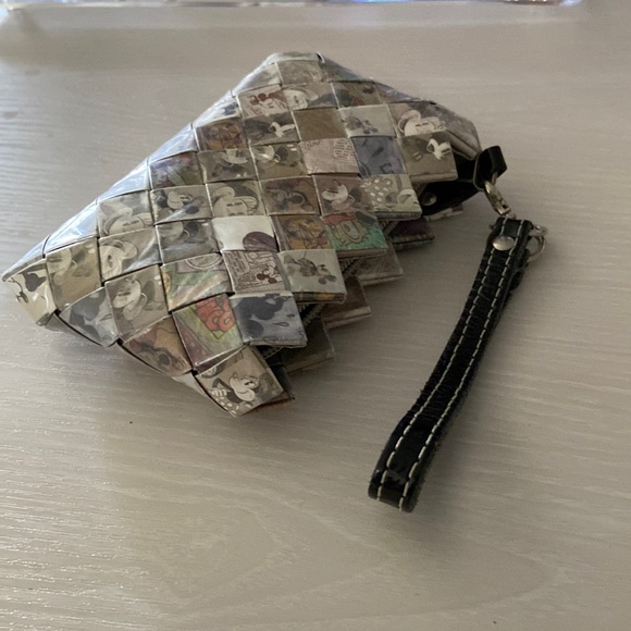 SOLD - Mickey Mouse Wrislet Pouch Bag - Picture 1 of 5